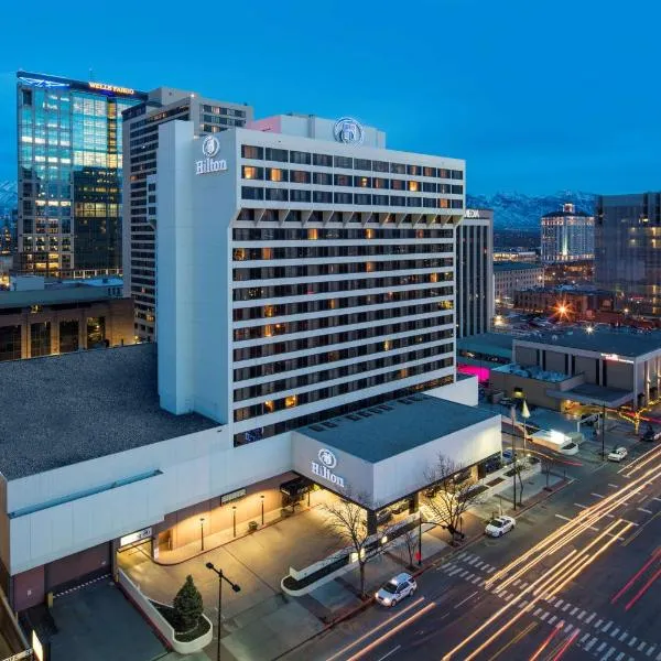盐湖城市中心希尔顿酒店，位于Terminal的酒店