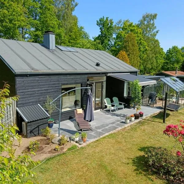Silkeborg Legoland luxury cabin，位于锡尔克堡的酒店