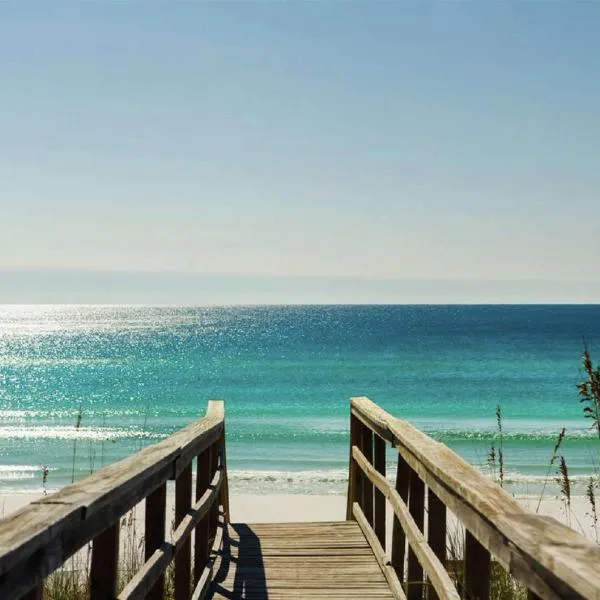 Embassy Suites by Hilton Destin Miramar Beach，位于德斯坦的酒店