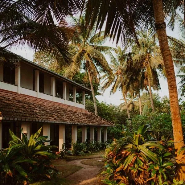 Amuura Beach Villa，位于Paiyagala South的酒店