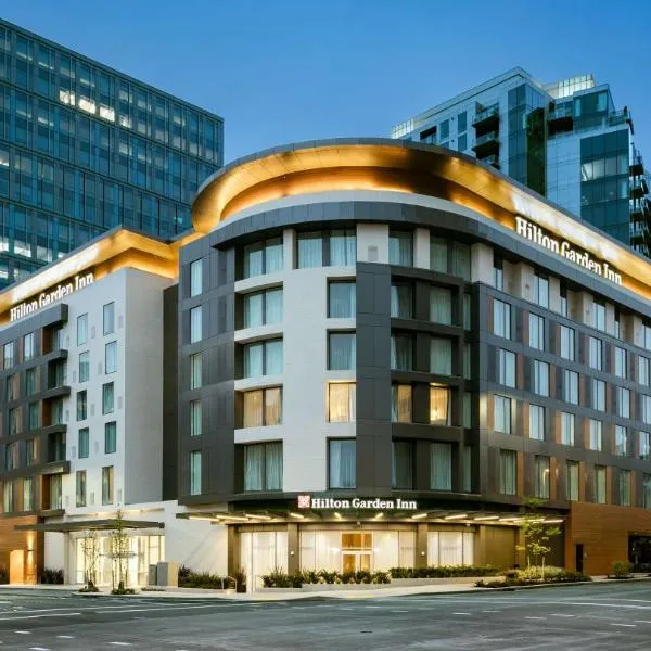 Hilton Garden Inn Seattle Bellevue Downtown, WA，位于贝尔维尤的酒店
