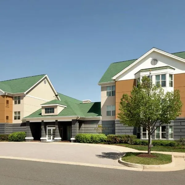 Homewood Suites by Hilton Dulles-North Loudoun，位于Potomac Falls的酒店