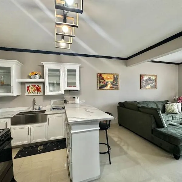 The Shelton Tower 1，位于蒙特哥贝的酒店