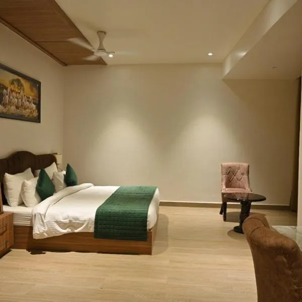 Hotel Gold In Leaf，位于阿里格尔的酒店