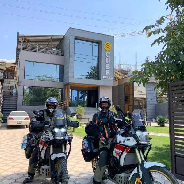 Cube House Osh，位于奥什的酒店