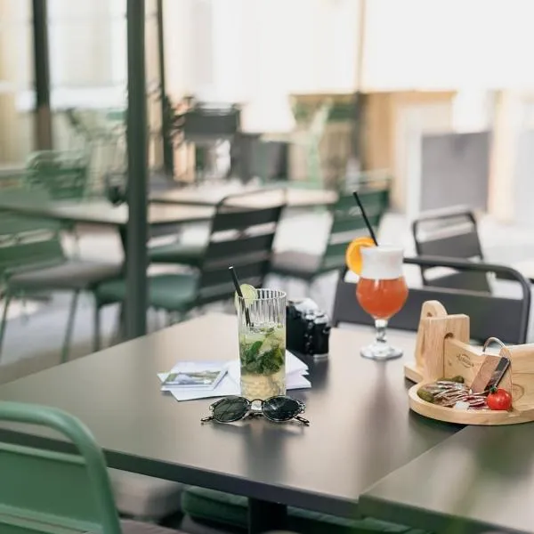 Kyriad Metz Centre - Restaurant Moze，位于梅斯的酒店
