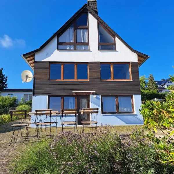 Haus mit idyllischem Seeblick，位于Bleckhausen的酒店