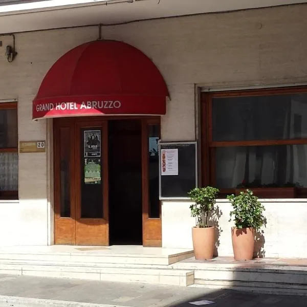 艾柏格阿布鲁佐大酒店，位于Villamagna的酒店