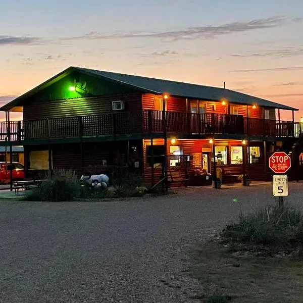 Badlands Hotel & Campground，位于Interior的酒店