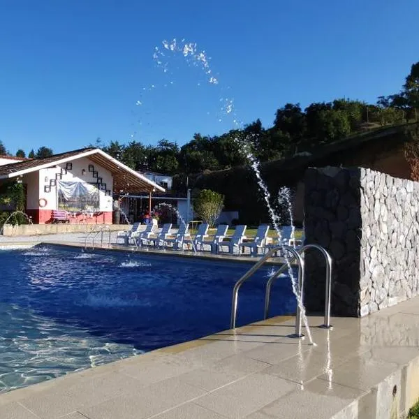 HOSTERÍA BRISAS DEL RÍO，位于马里尼亚的酒店