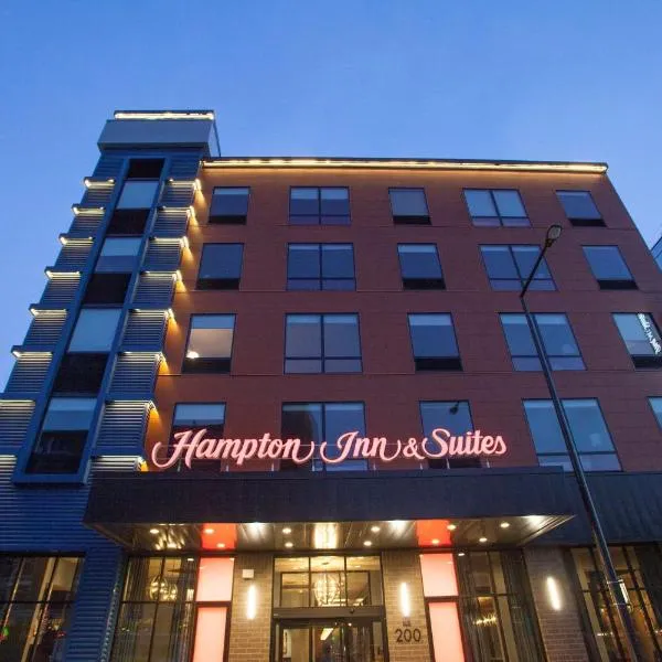 圣保罗市中心汉普顿套房酒店，位于South Saint Paul的酒店