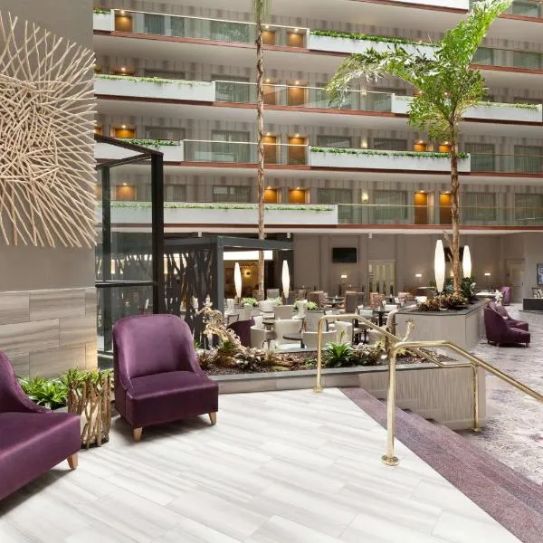 Embassy Suites by Hilton Irvine Orange County Airport，位于尔湾的酒店