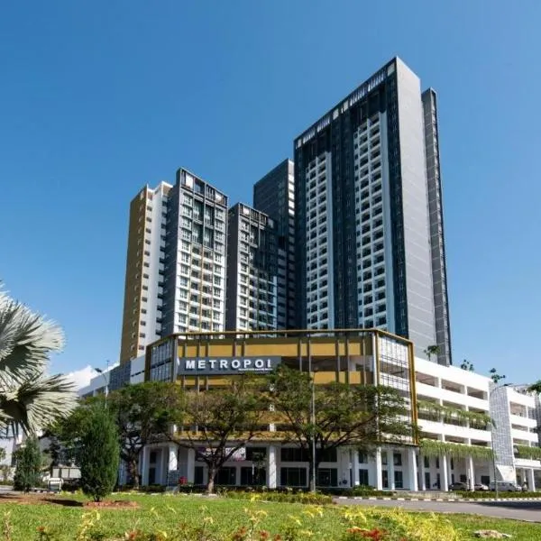 JOVIAL Modern Cozy Suite `Metropol BM BandarPerda，位于大山脚的酒店