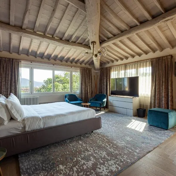 Grand Universe La Residenza，位于卢卡的酒店