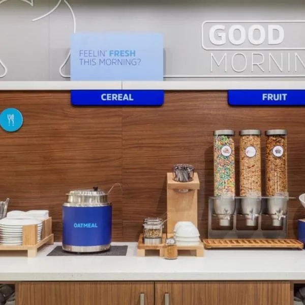 Holiday Inn Express & Suites Oscoda by IHG，位于Oscoda的酒店