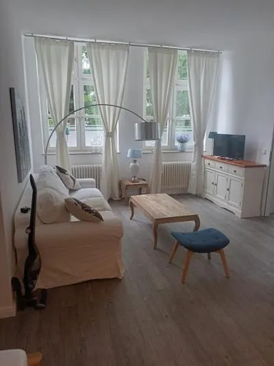 1 Zimmer-Apartment 21 Saseler Markt Erdgeschoss，位于特雷姆斯比特尔的酒店