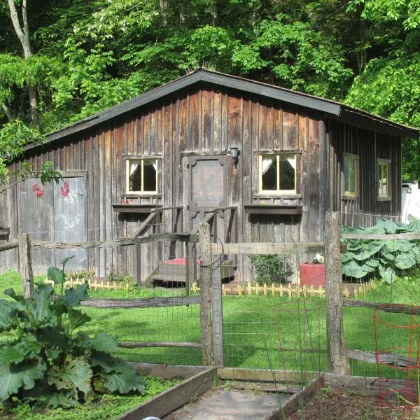 The Renovated Barn at Seneca Rocks，位于科特兰的酒店