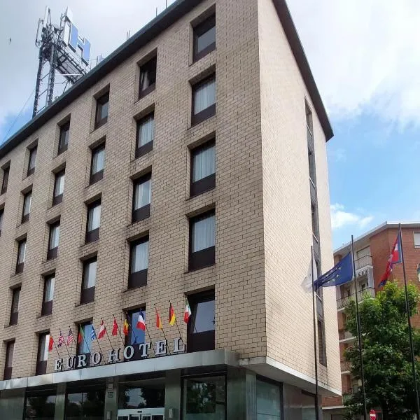 Eurohotel，位于尼凯利诺的酒店