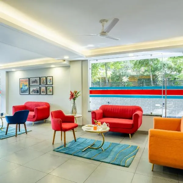 Inde Hotel Sec- 49, Golf Course Extension, Gurgaon，位于Bhundsi的酒店