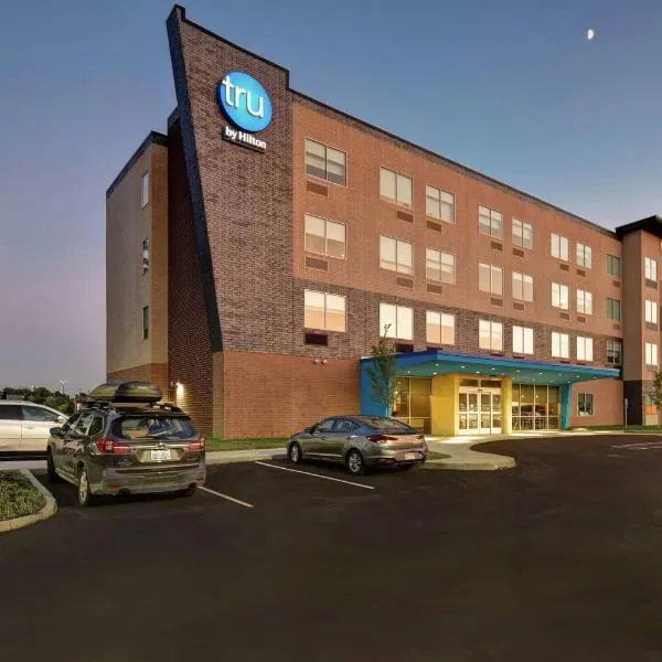 Tru By Hilton Cincinnati Airport South Florence，位于弗洛伦斯的酒店