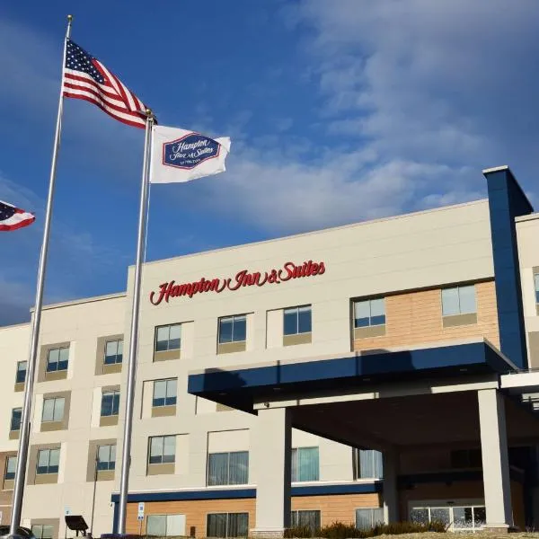 Hampton Inn & Suites Cincinnati Liberty Township，位于Monroe的酒店