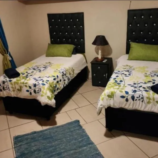 The Sanctuary - Self Catering Accommodation，位于Mtubatuba的酒店
