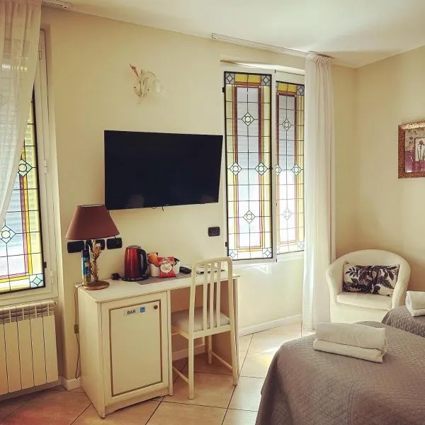 Camere Chicca，位于圣雷莫的酒店