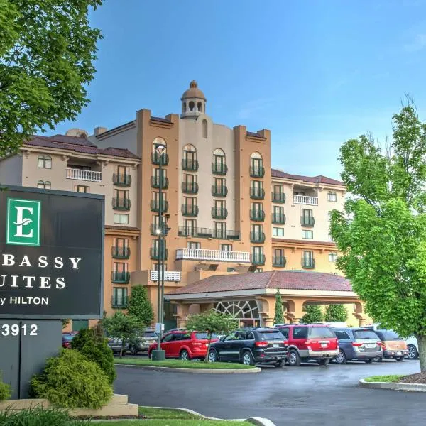 Embassy Suites by Hilton Indianapolis North，位于Zionsville的酒店