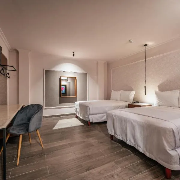 Hotel MID Project，位于梅里达的酒店