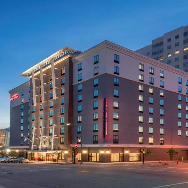 Hampton Inn & Suites Tulsa Downtown, Ok，位于塔尔萨的酒店