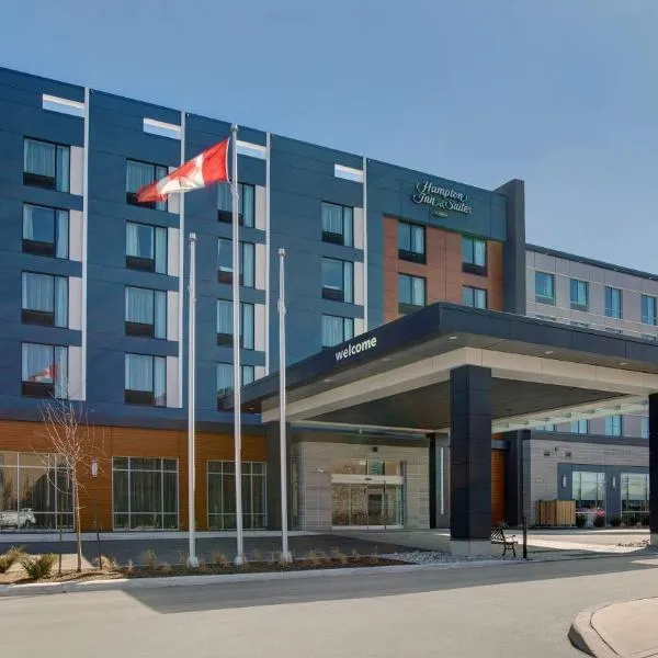 Hampton Inn & Suites By Hilton Waterloo St. Jacobs，位于滑铁卢的酒店