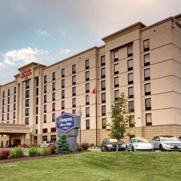 哈利法克斯顿达特茅斯希尔顿汉普顿套房酒店，位于Fall River的酒店
