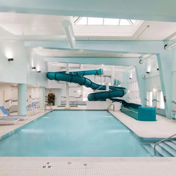 哈利法克斯顿达特茅斯希尔顿汉普顿套房酒店，位于哈利法克斯的酒店