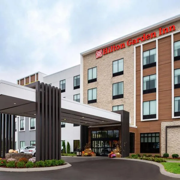 Hilton Garden Inn Gallatin，位于Cottontown的酒店