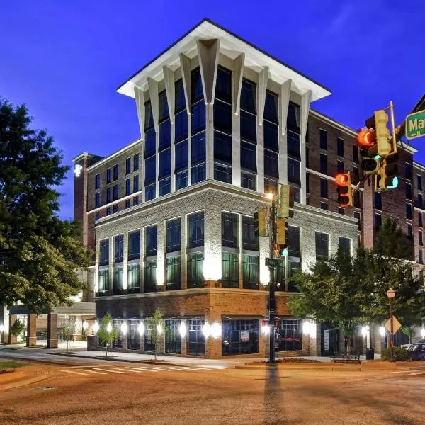 Homewood Suites By Hilton Greenville Downtown，位于伊斯利的酒店