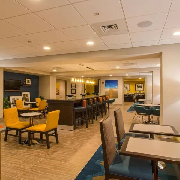 Hampton Inn Crestview South I-10, Fl，位于克雷斯特维尤的酒店