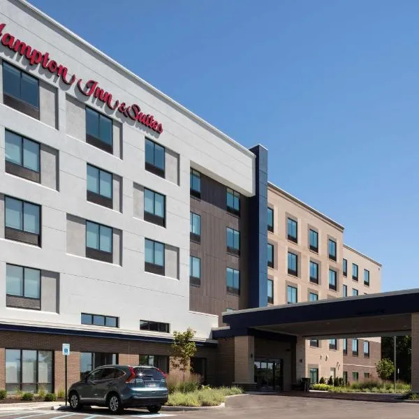 Hampton Inn & Suites Avon Indianapolis，位于布朗斯堡的酒店