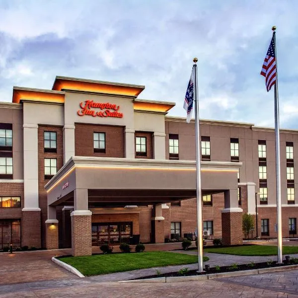 Hampton Inn & Suites/Foxborough/Mansfield，位于曼斯费尔德的酒店