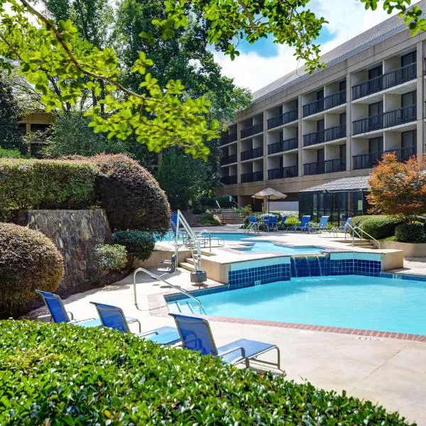 Hilton Peachtree City Atlanta Hotel & Conference Center，位于桃树市的酒店