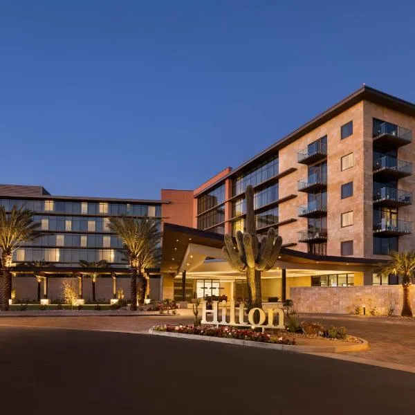 Hilton North Scottsdale At Cavasson，位于斯科茨的酒店