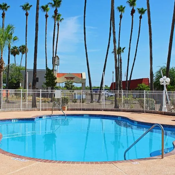 Victoria Palms Inn and Suites，位于Donna的酒店