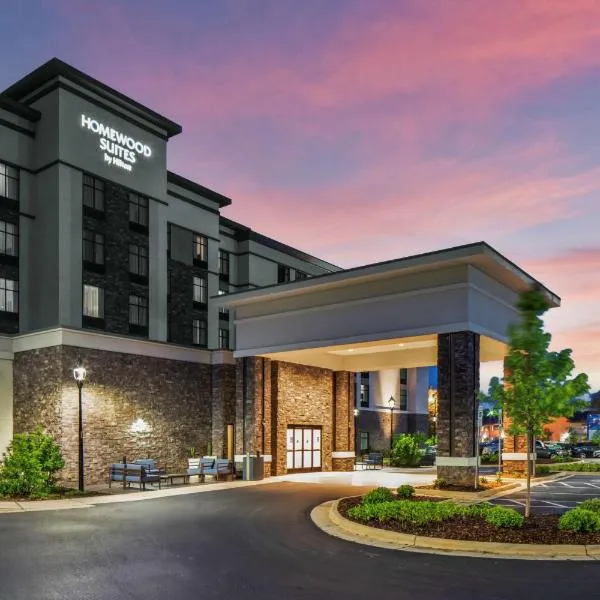 Homewood Suites By Hilton Greensboro Wendover, Nc，位于格林斯伯勒的酒店