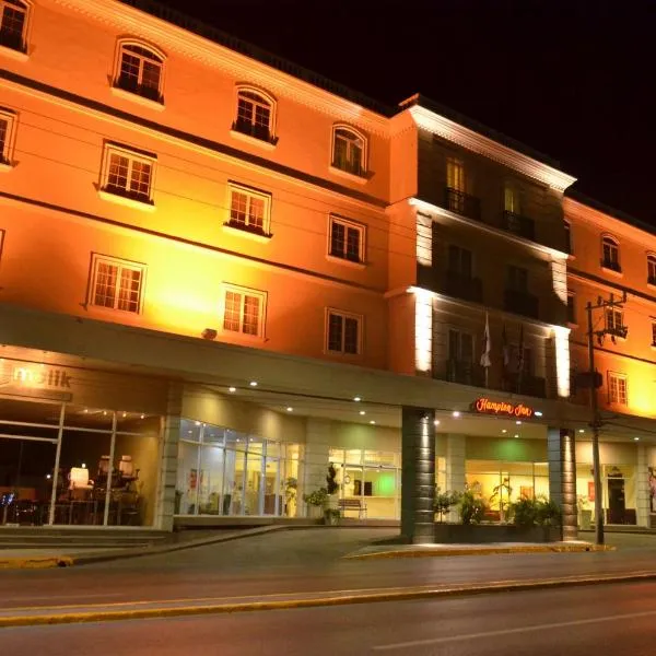 Hampton Inn Tampico Zona Dorada，位于坦皮科的酒店