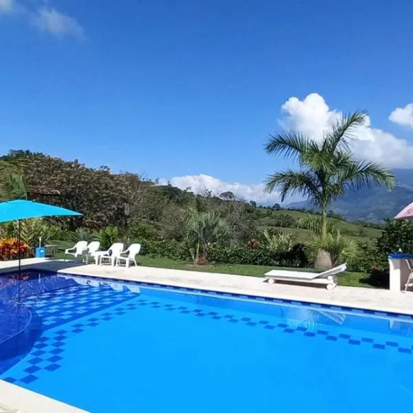 FINCA GUADALUPE，位于Titiribí的酒店