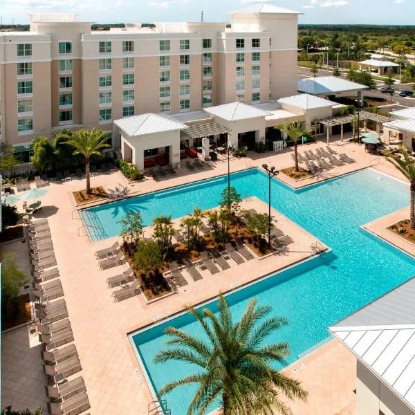 TownePlace Suites Orlando at FLAMINGO CROSSINGS® Town Center/Western Entrance，位于海湾湖的酒店