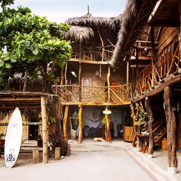 Hostal Olmito Canoa，位于El Paraíso的酒店