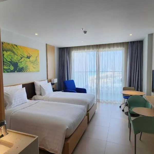 Hotel at Cam Ranh Resort，位于Thôn Hòa Ða的酒店