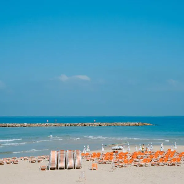 Roxon Sea Sand Bat Yam，位于Jaffa Tel Aviv的酒店