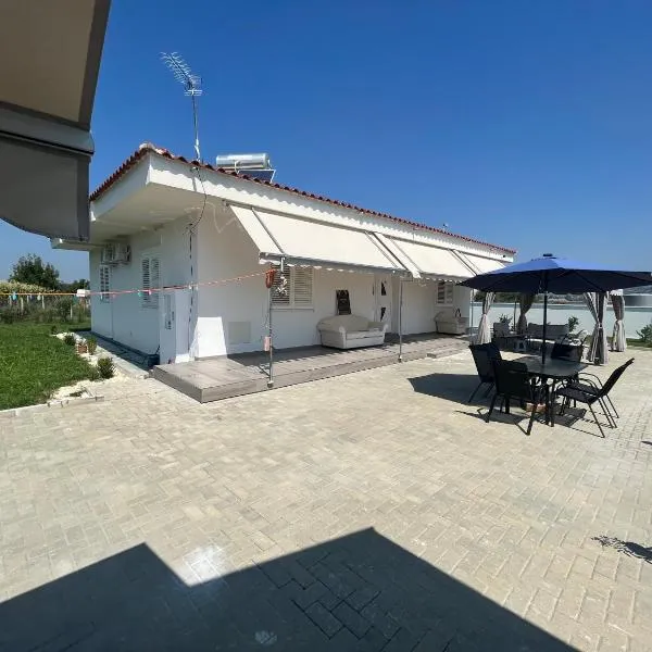 Bujtina cela，位于培拉特的酒店