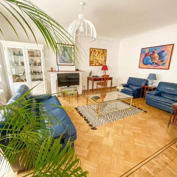 Elegance ,Space & Luxury in Brussels,位于布鲁塞尔的酒店